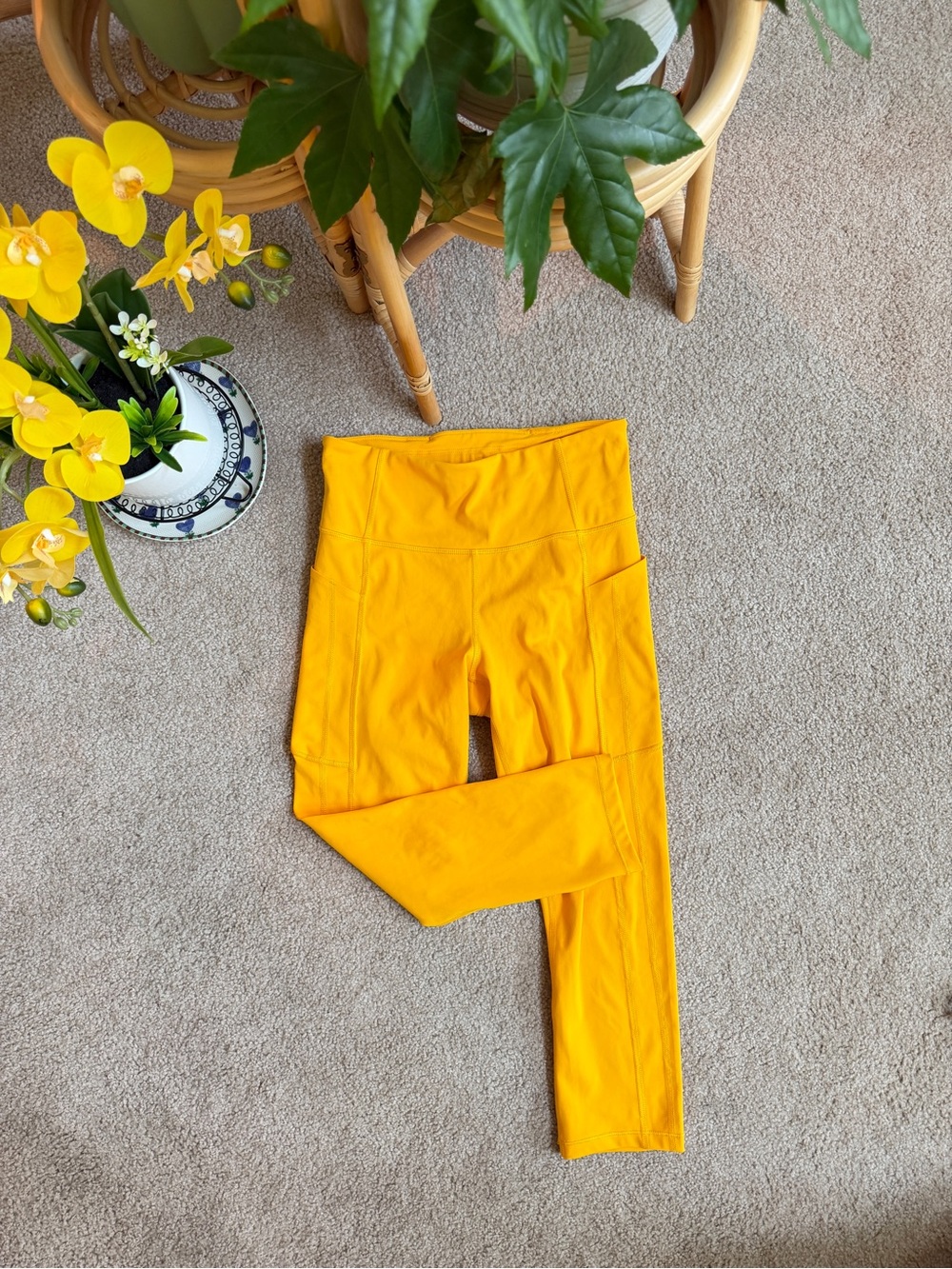 Athleta Golden Yellow Capri Leggings